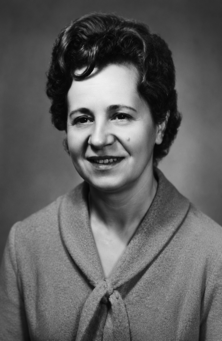 Adrine Dadıryan